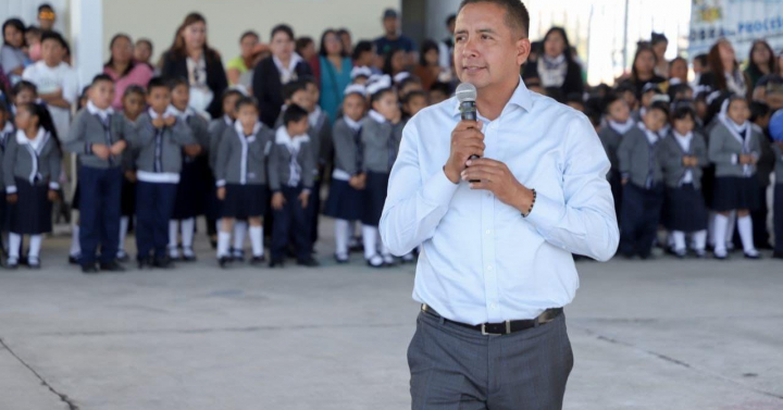 Inaugura Edmundo Tlatehui Rehabilitaci N De La Primaria De Febrero